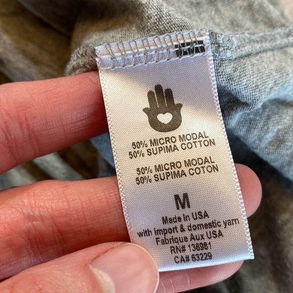 DONATING 11/1 Spiritual Gangster Peloton Grey Muscle Tee sz M - Picture 9 of 10